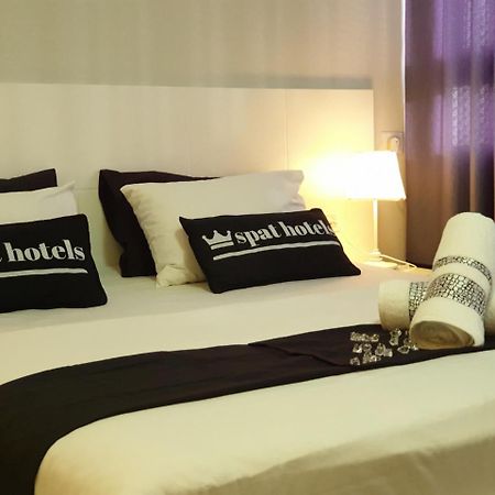 Spat Hotel Aschdod Exterior foto