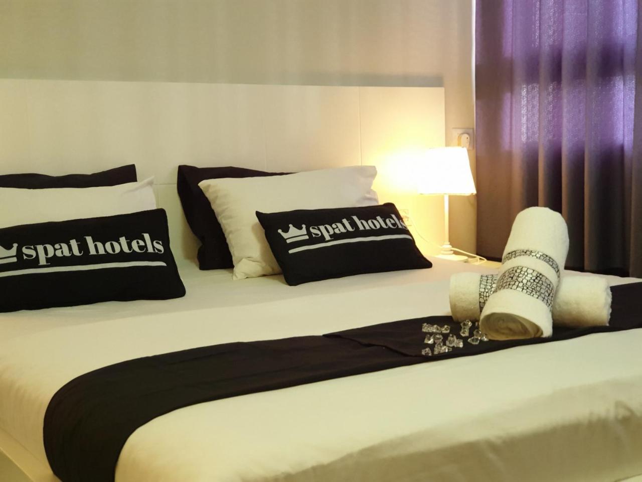 Spat Hotel Aschdod Exterior foto